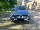 Mercedes-Benz GLC 250 4MATIC | Panorama | AHK |  - Geländewagen Mercedes gebraucht