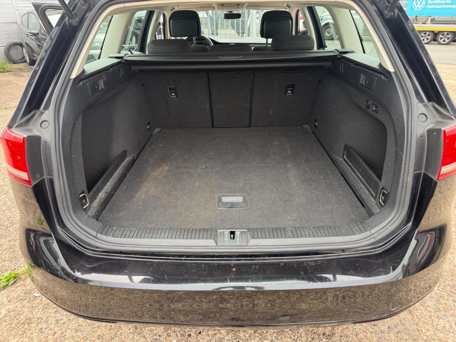 Volkswagen Passat 2015 — photo 21