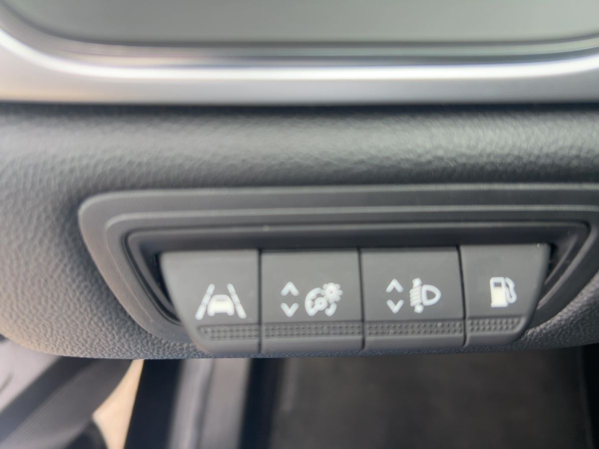 Fahrzeugabbildung Renault Captur INTENS E-TECH Plug-in 160 Navi Kamera