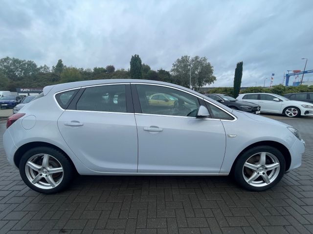 Opel Astra  J Lim. 5-trg. Innovation