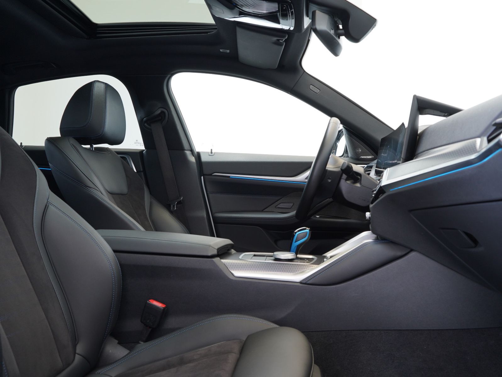 Fahrzeugabbildung BMW i4 Gran Coupe eDrive 40 M Sport SHADOW