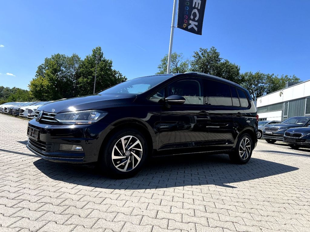 Image of Volkswagen Touran