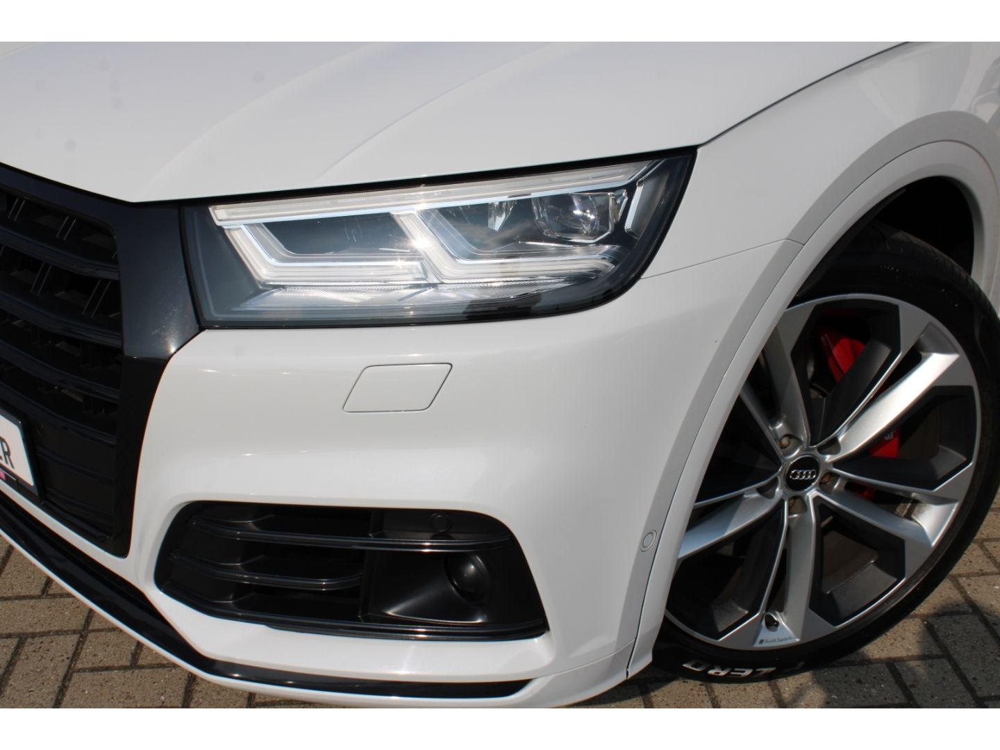 AUDI SQ5 3.0TDI quattro Matrix Pano B&O StHzg 8fach A - Image 37