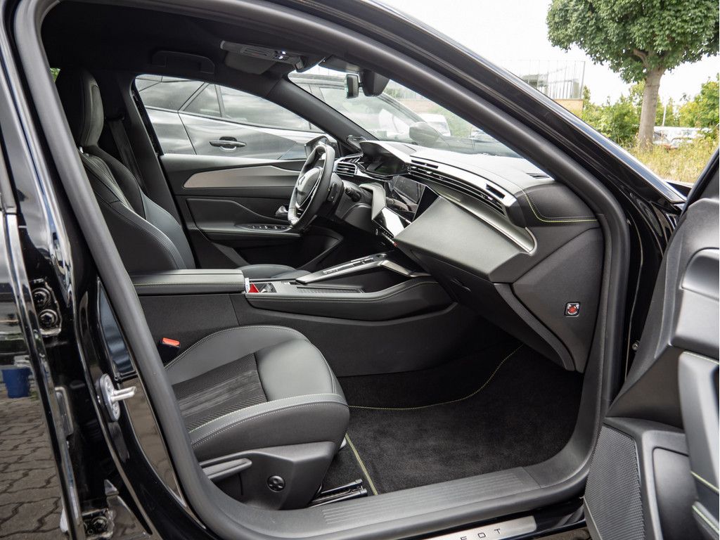 Peugeot 308 - Bild 8