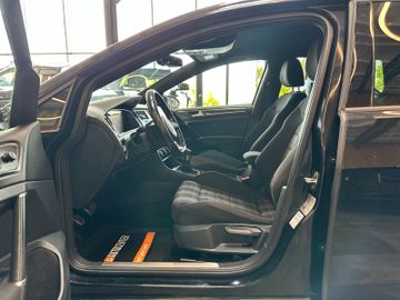 Volkswagen Golf GTI *SPORT-FAHRWERK*NAVI*ACC*PERFORMANCE*