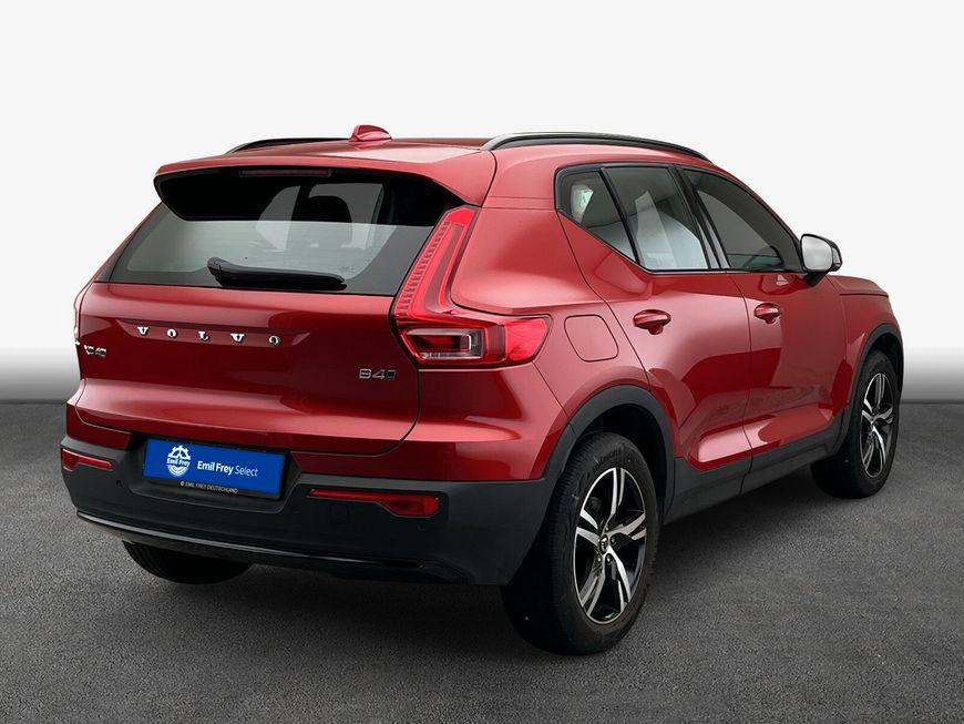 Volvo XC40 B4 B AWD DKG Plus Dark