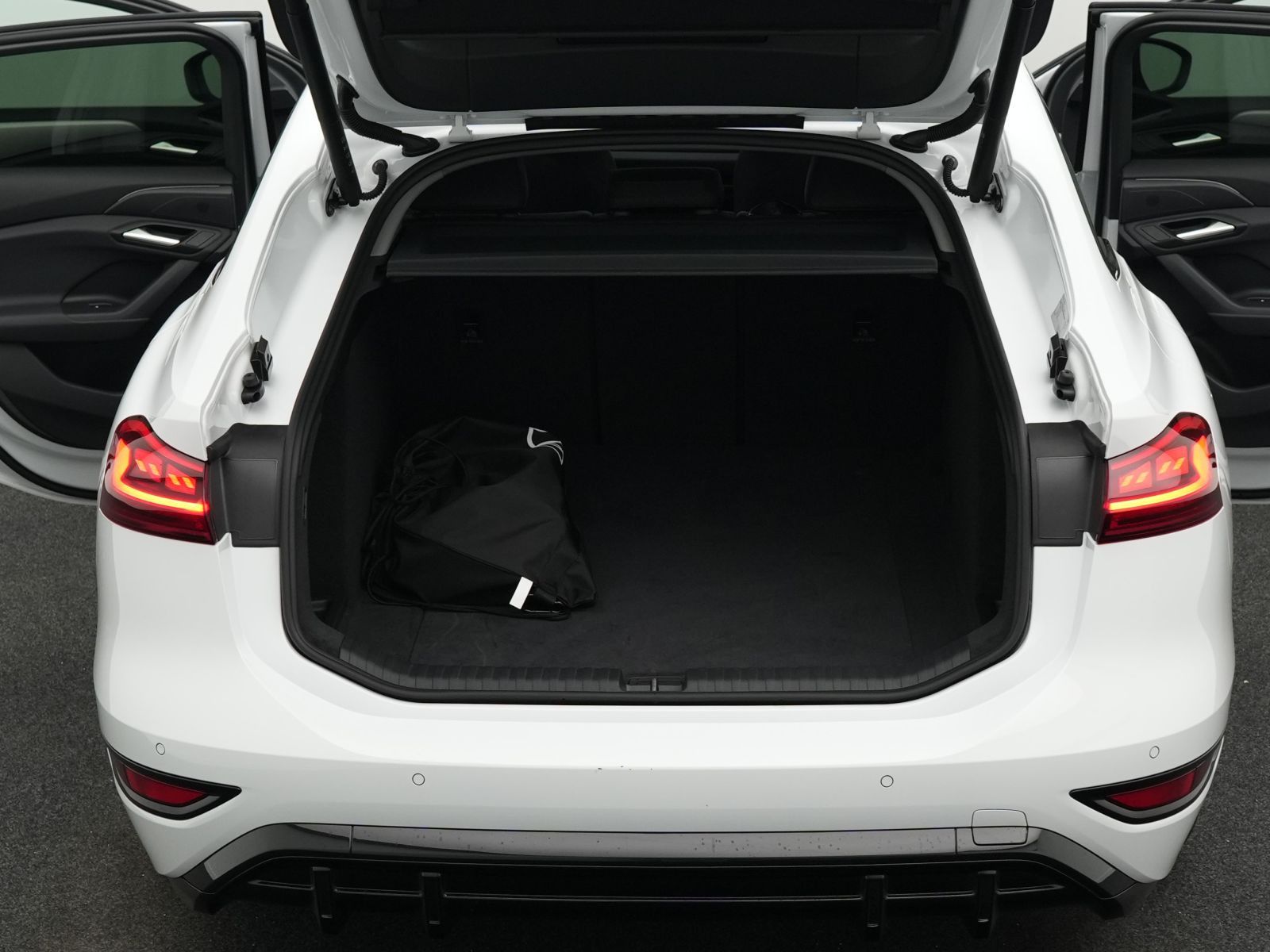 Audi A6 e-tron - Bild 17