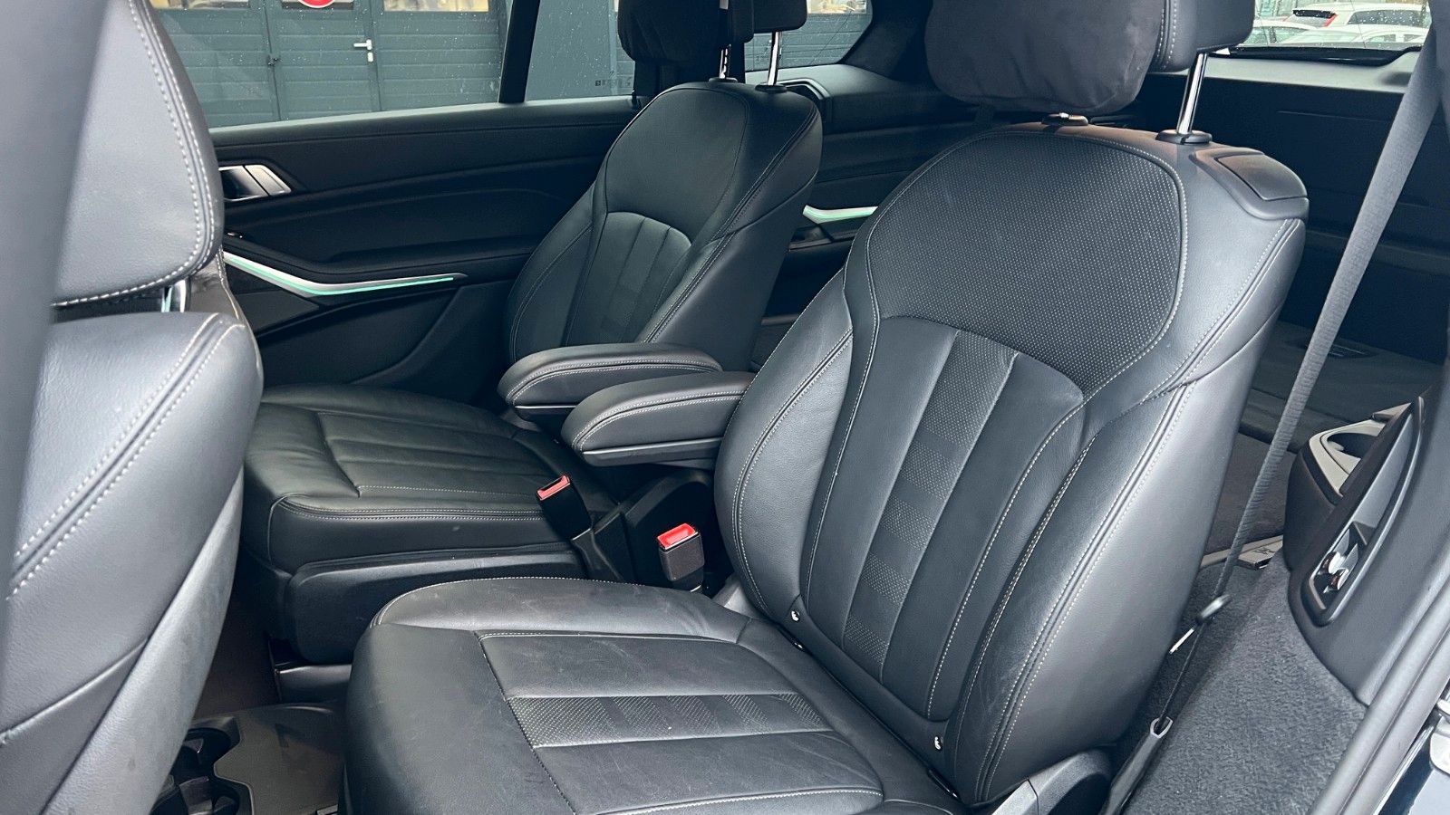 Fahrzeugabbildung BMW X7 M50 d *H/K*360°*PANO*AHK*M-Paket*HUD*Mietkauf