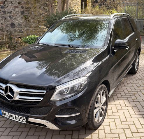MERCEDES-BENZ GLE 350d 4MATIC | AIRMATIC | PANO | 360° Kamera