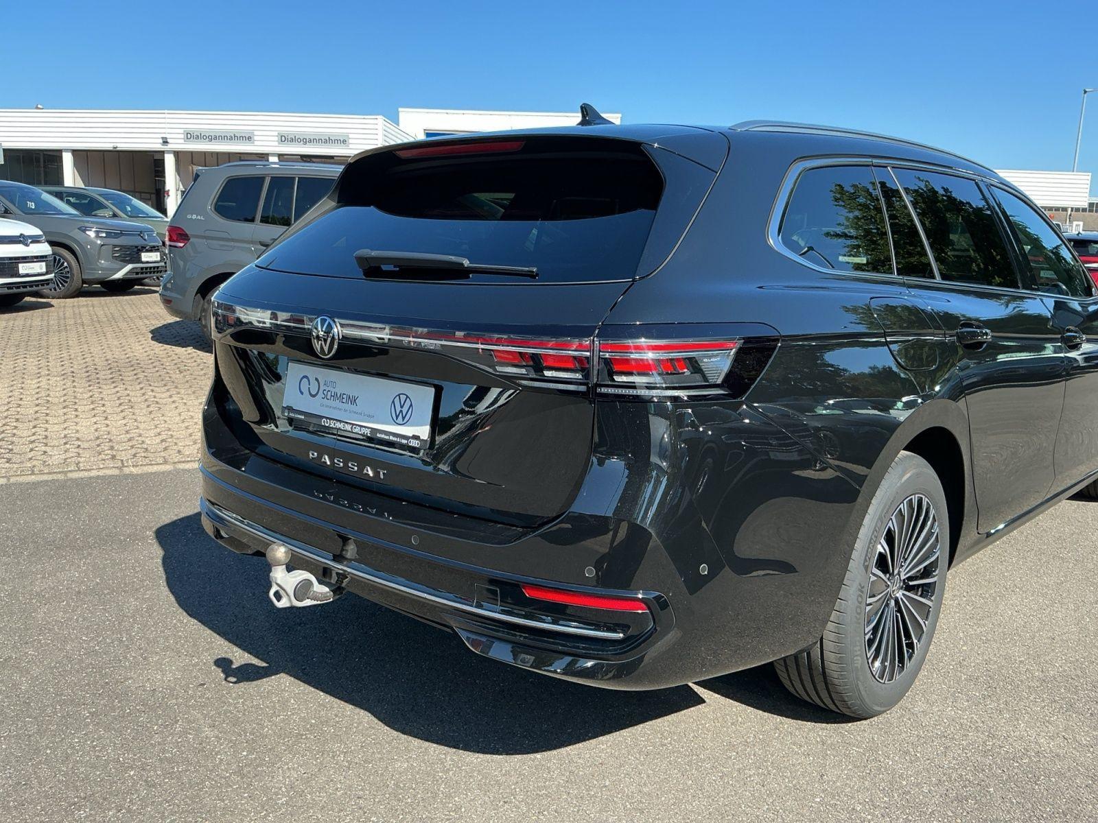 Volkswagen Passat Elegance 2.0 TDI DSG Head-Up Keyless AHK 