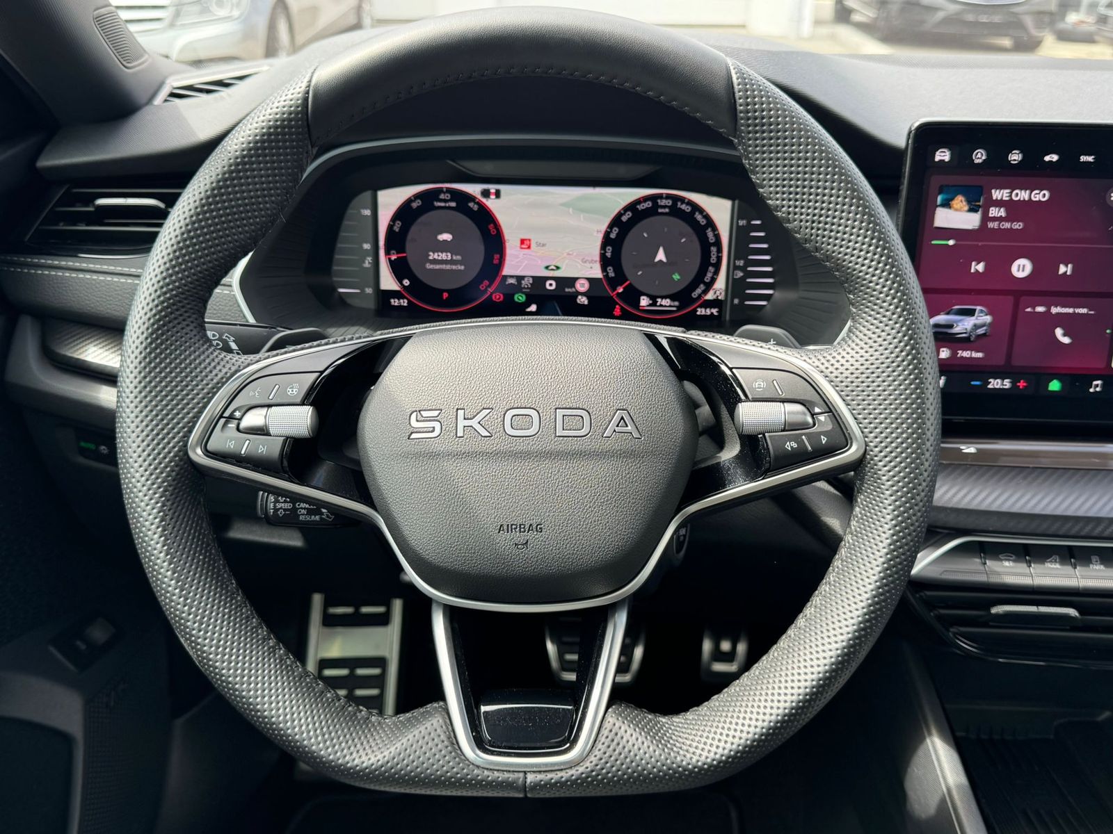 Fahrzeugabbildung SKODA Octavia 2.0 DSG Sportline MATRIX*PANO*CANT.*5J.G