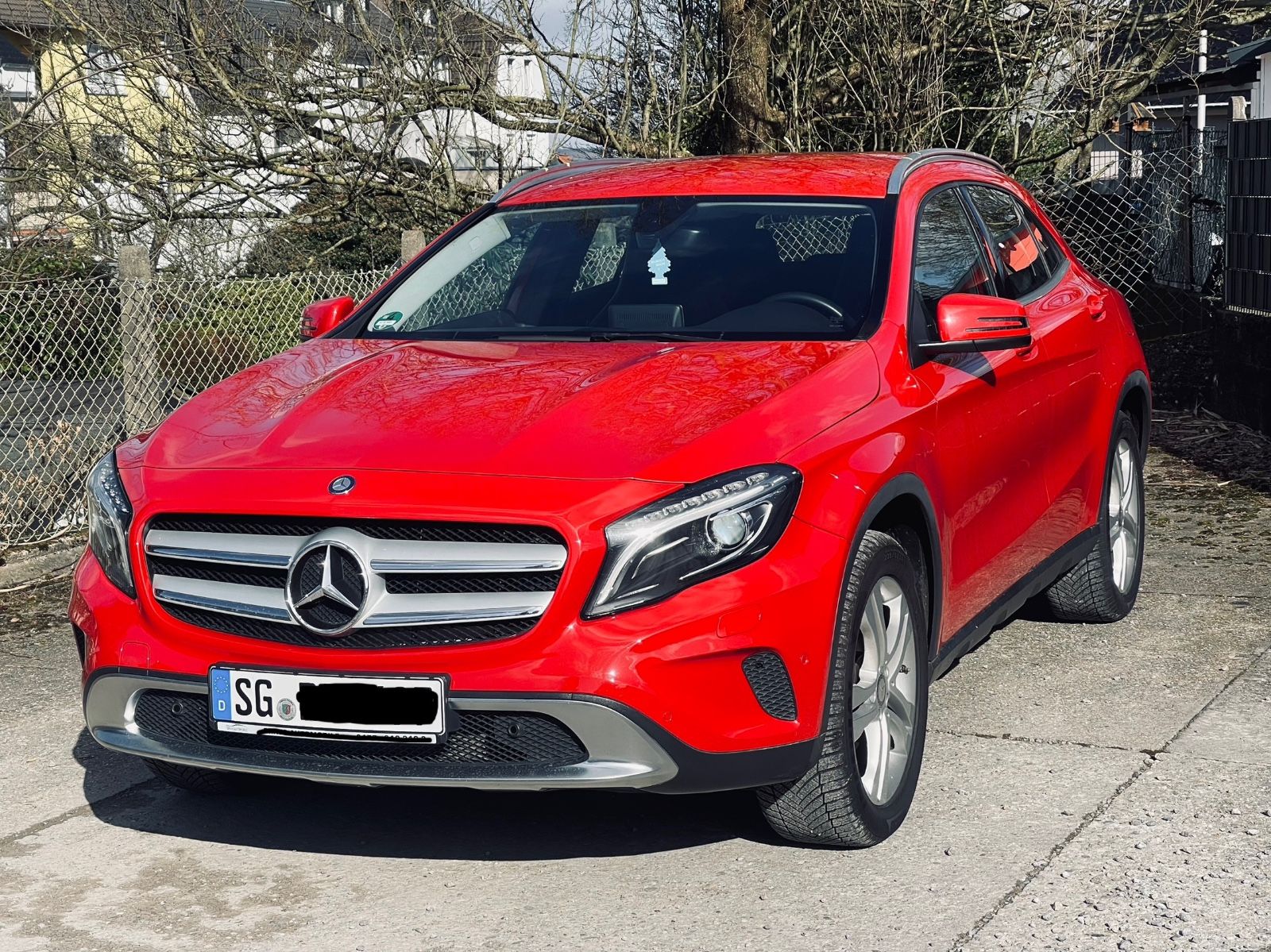 MERCEDES-BENZ GLA 180 Urban