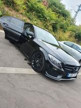 Mercedes-Benz C 250 AMG Line Autom. AMG Line - Mercedes-Benz: Schwarz, Massagesitze
