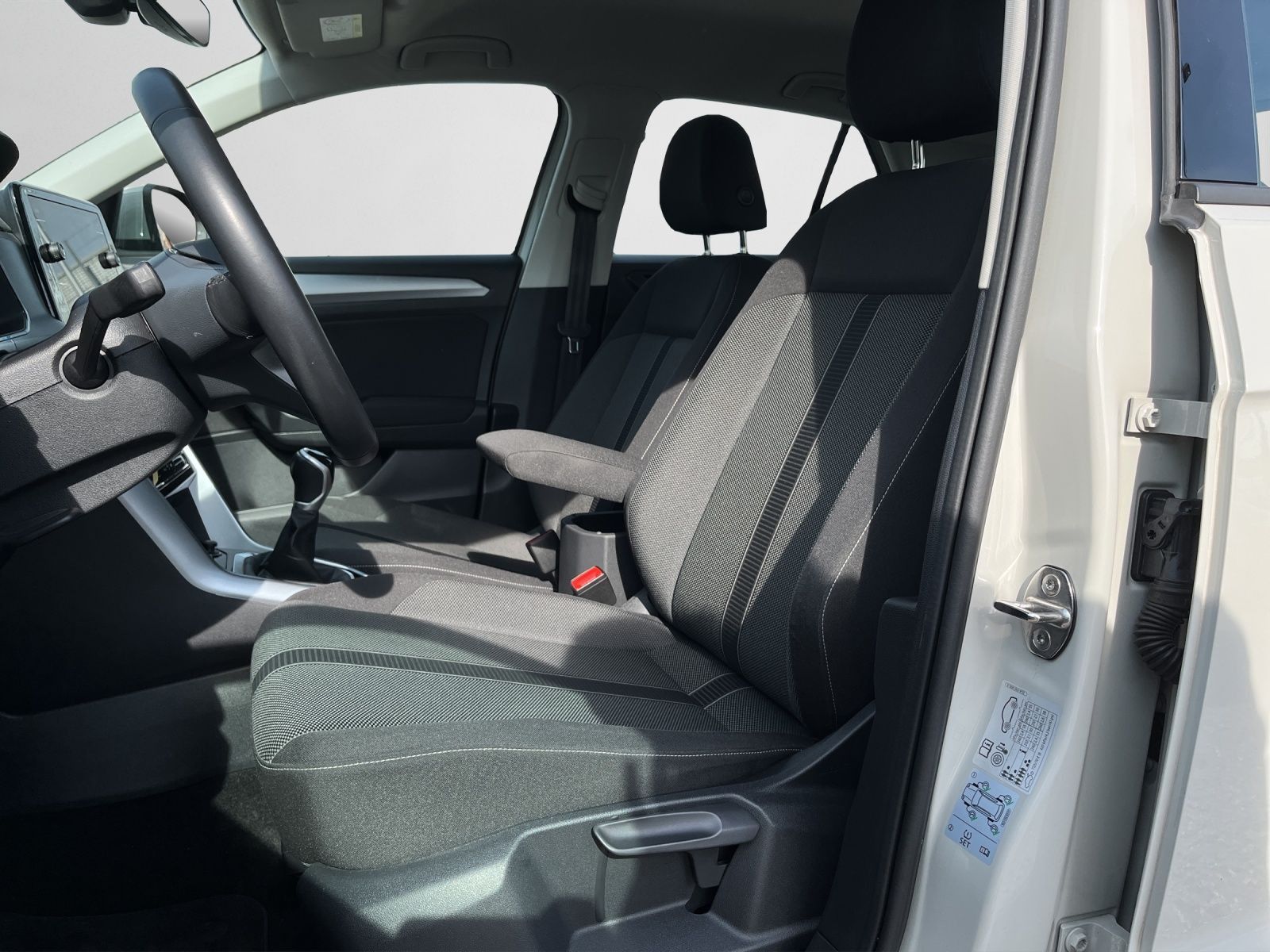 Volkswagen T-Roc - Bild 12