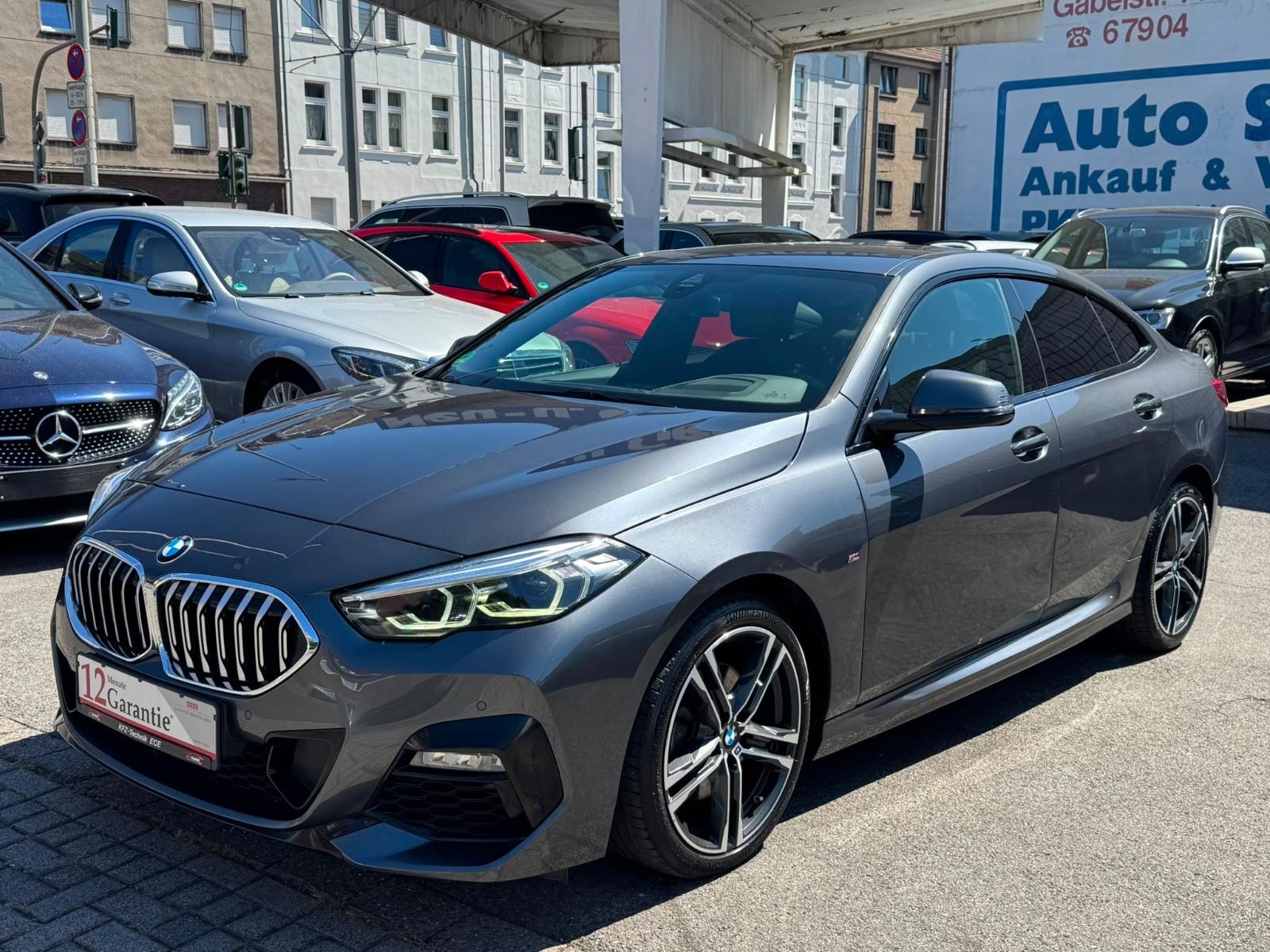 BMW 218