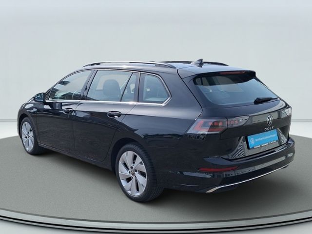 Volkswagen Golf VIII Variant 1.5 eTSI OPF DSG Style MATRIX foto 5