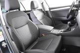 Skoda Superb COMBI 1.4 TSI Hybrid *1.Hand*Navi*SHZ* - mit Hybrid-Antrieb: Kombi, mit Klimaanlage