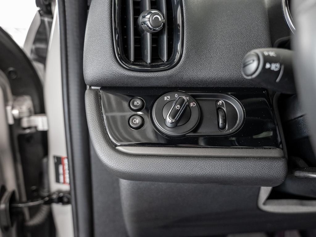 MINI Countryman Cooper S ALL4 Classic Trim PANO AHK