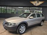 Volvo V70 2.4 T XC Cross Country AUTOMATIK/LEDER/MEMO - Volvo V70: Xc