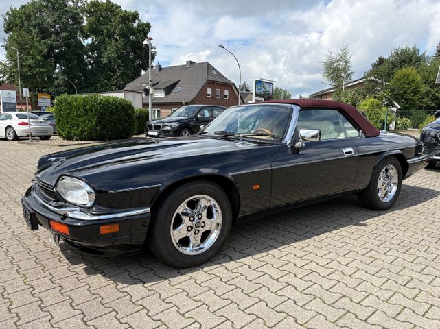 Fahrzeugabbildung Jaguar XJS Cabrio 4.0 Convertible 1.Hand+Top Zustand