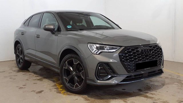 Audi Q3 *S LINE *MATRIX *R19 *BLACK PAKET SPORTB