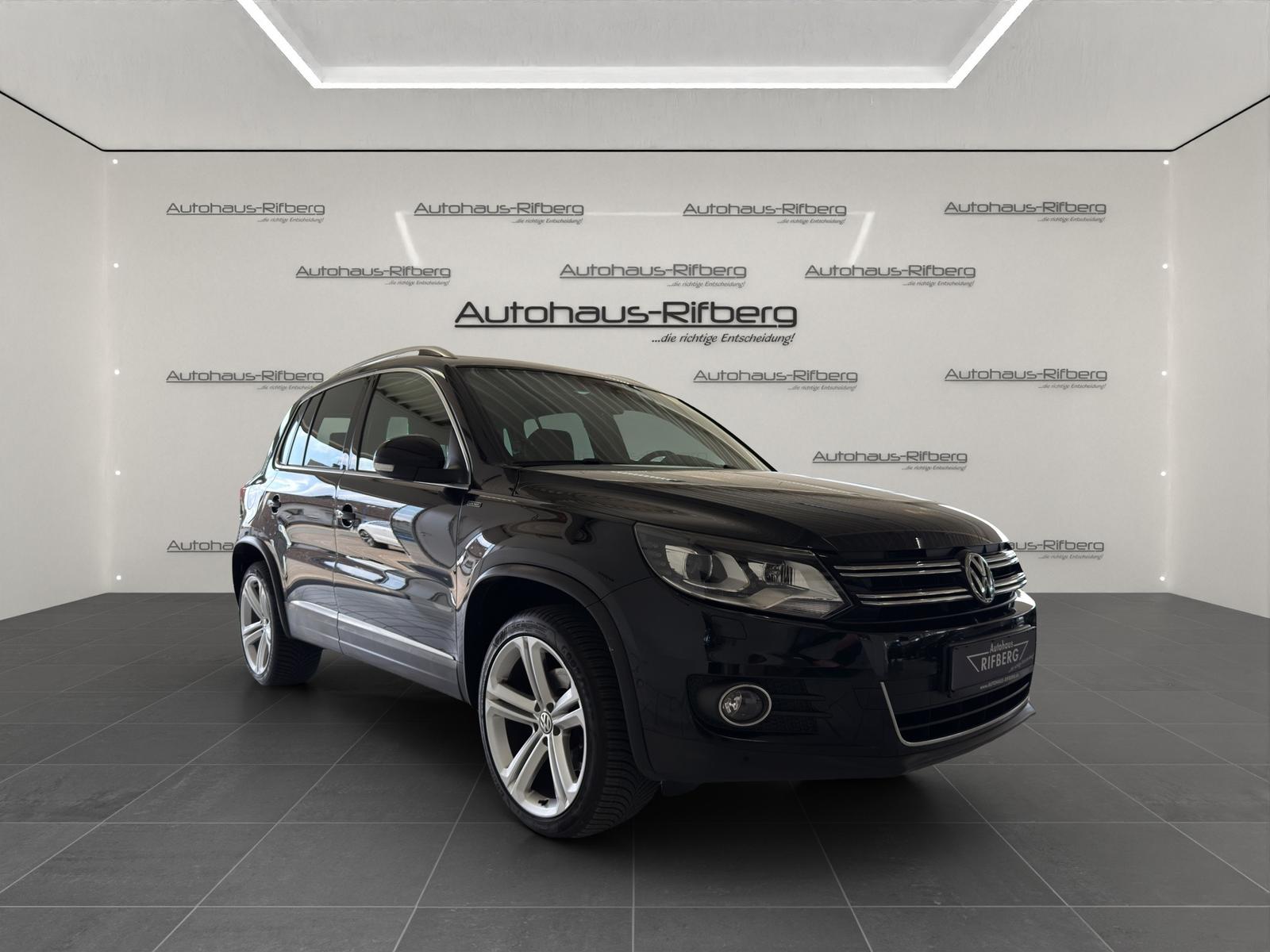 Volkswagen Tiguan 1.4 TSI LOUNGE SPORT& STYLE/19Z/PANO/AHK