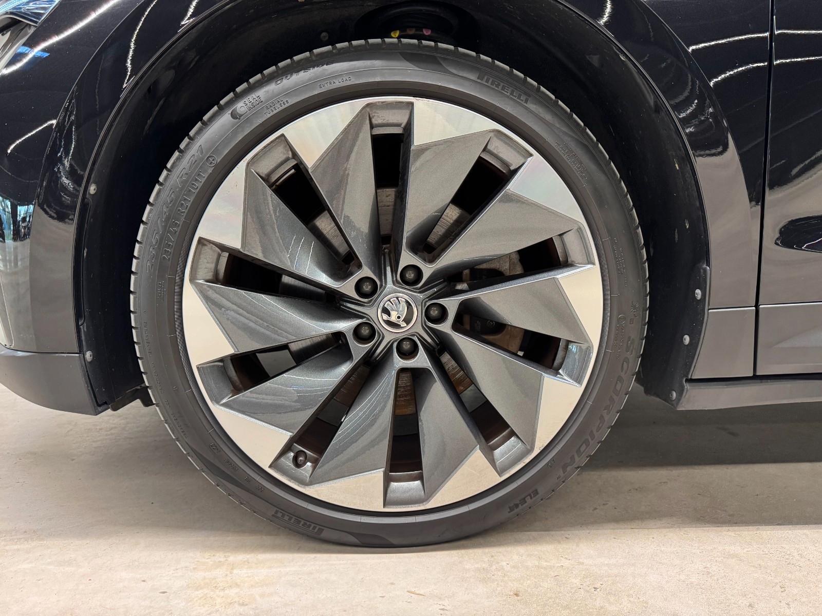 Skoda ENYAQ 80X LOFT 195KW*PANO*HUD*WÄPU*MATRIX*FULL