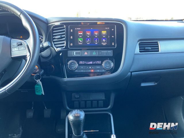 Mitsubishi Outlander 2.0 Edition SHZ Kamera