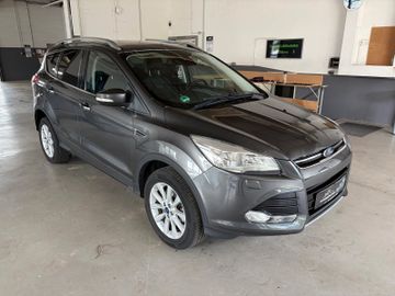 Ford Kuga - 2