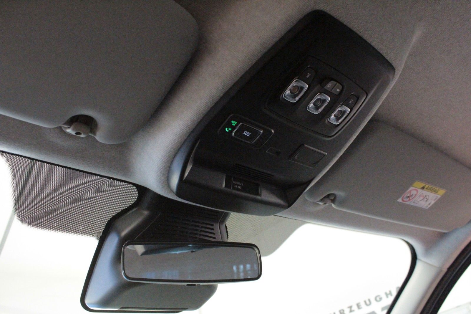Fahrzeugabbildung Renault Trafic Blue dCi 150 EDC Evo*Automatik*8-Sitzer*