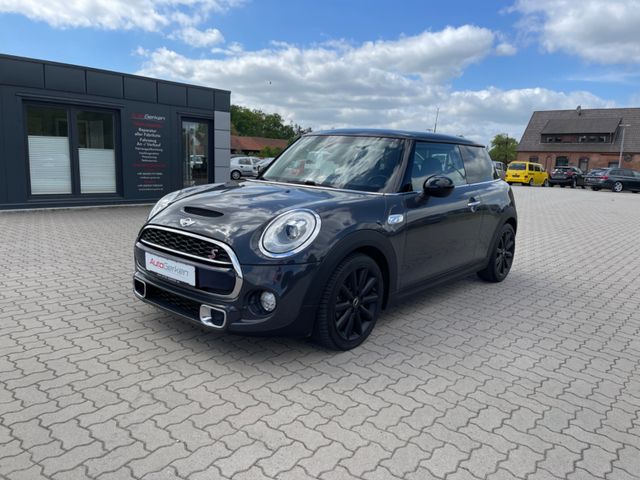 MINI Cooper S Automatik  Panorama LED 2HD