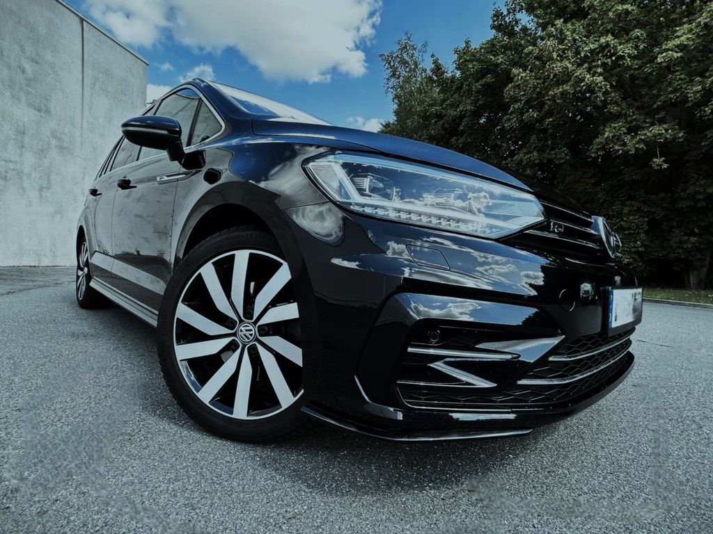 Image of Volkswagen Touran