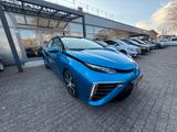 Toyota Mirai FCEV - blaue Toyota Mirai