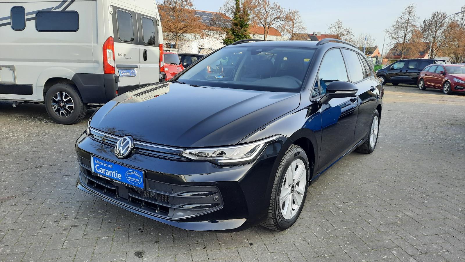 Volkswagen Golf VIII Variant 2.0 TDI  *SHZ/PDC/TEMPOMAT*