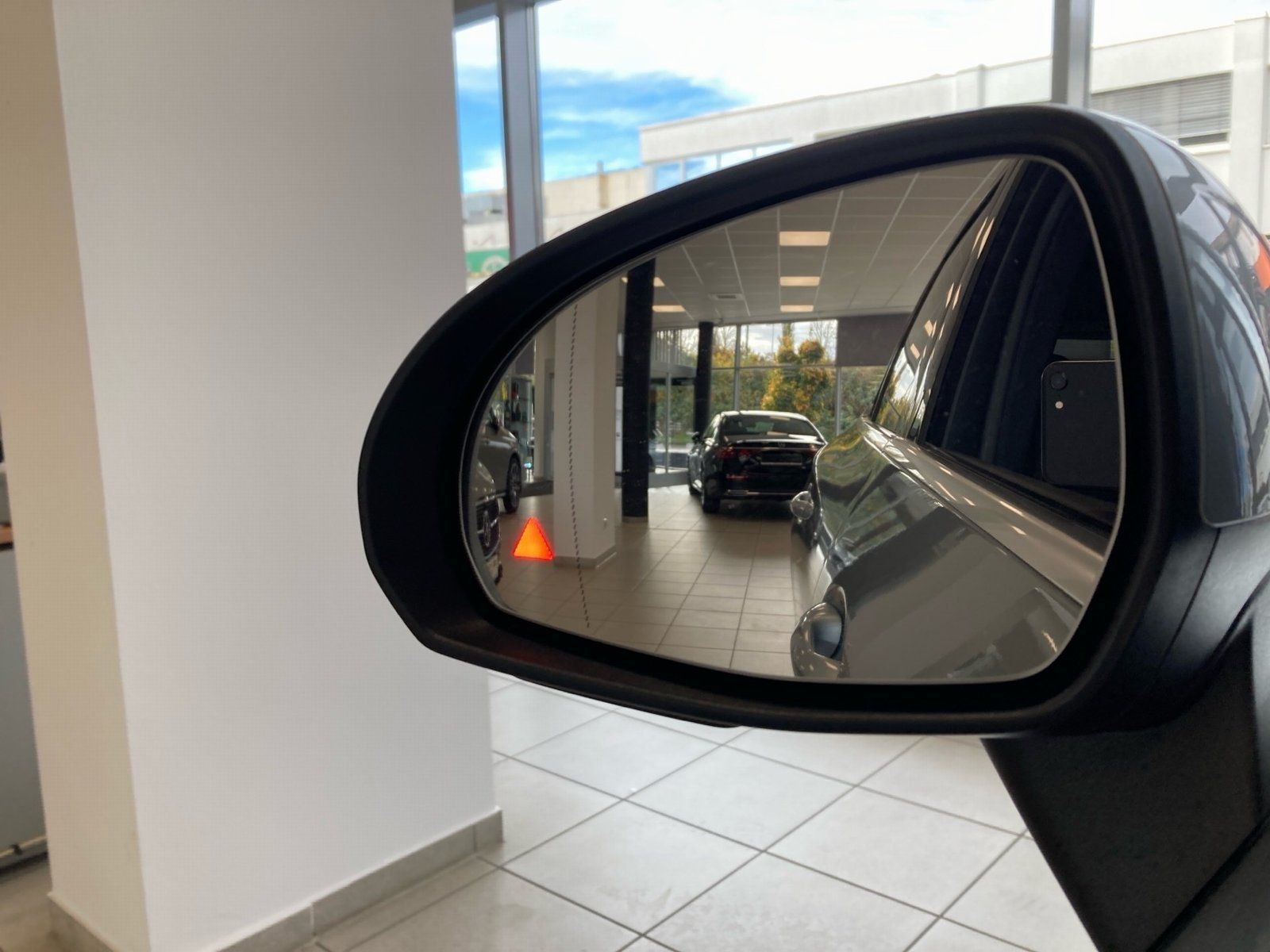 Fahrzeugabbildung Mercedes-Benz GLC 220 d 4M Avantgarde*AHK*Kamera*Totwink*Memo*