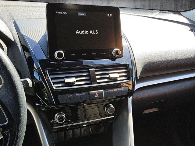 Eclipse Cross 2.4 MIVEC BASIS Hybrid 4WD