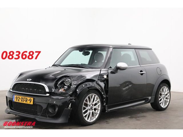 MINI John Cooper Works Mini 1.6 JCW Chili Wired Leder