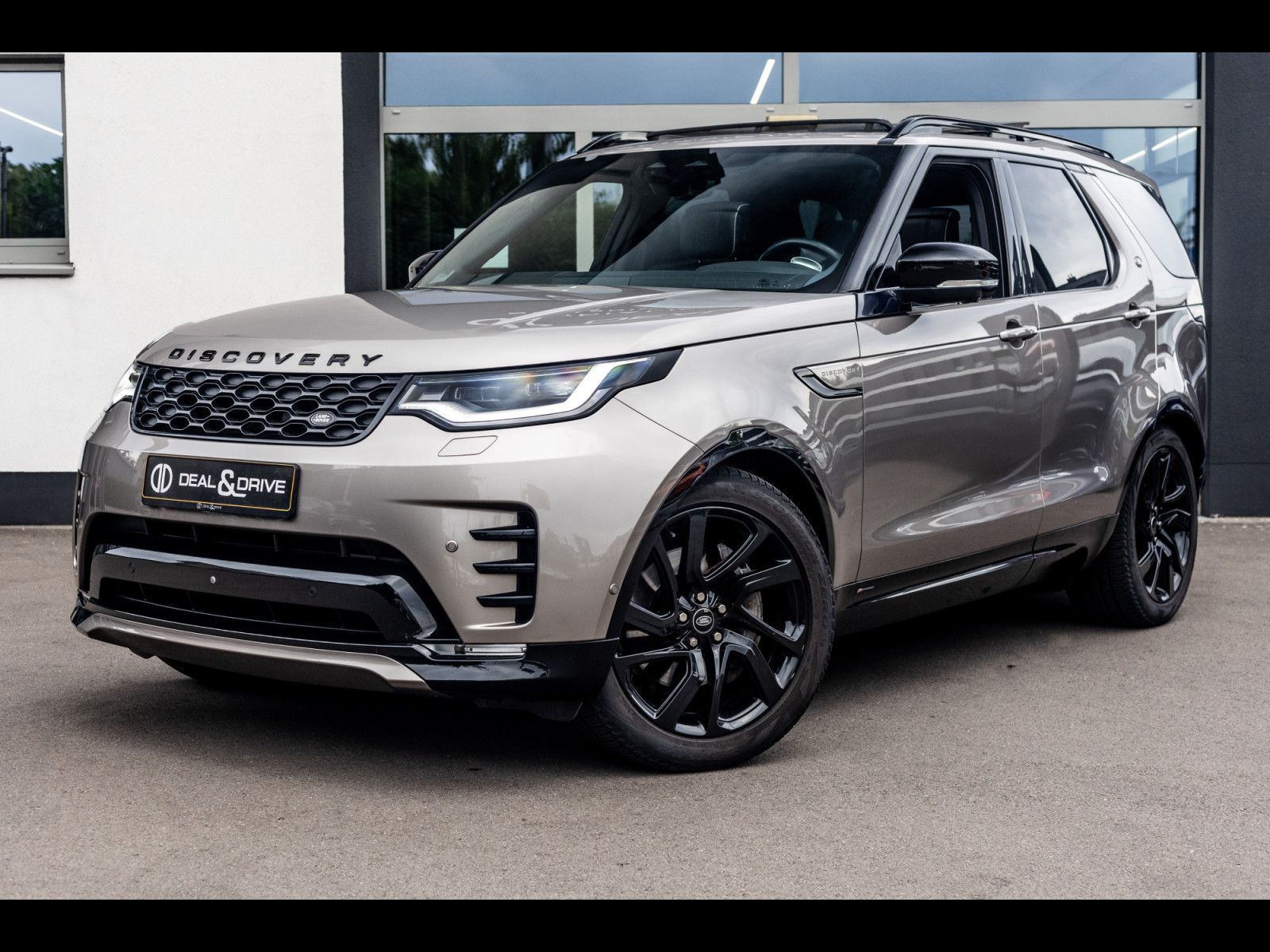 Land Rover Discovery D250 MHEV R-DYNAMIC HSE°7-SITZE°AHK