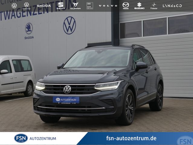 Volkswagen Tiguan 1.4 TSI eHybrid Life DSG NAVI ACC SITZHZG