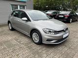 Volkswagen Golf Trendline BMT/Start-Stopp - mit Diesel-Antrieb: Scheckheftgepflegt, Kleinwagen