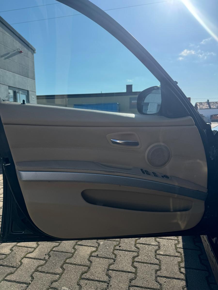 BMW 325i 218CH M SPORT