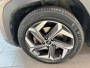 Hyundai TUCSON - 9