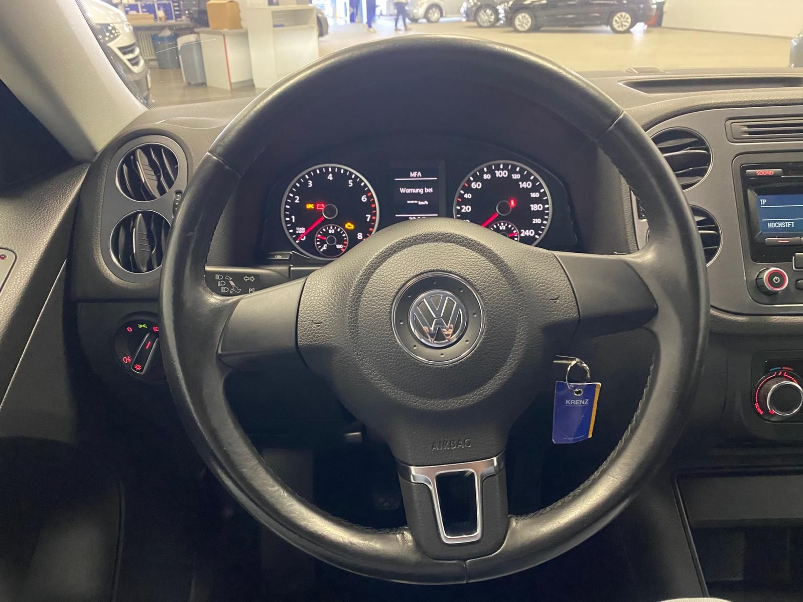 Fahrzeugabbildung Volkswagen Tiguan 1.4 16V TSI 1390 ccm Trend & Fun+AHK+ALU+