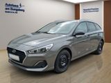 Hyundai i30cw 1.4 YES! NAVI Rückfahrkamera Sitzheizung A - Hyundai i30 in Kiel
