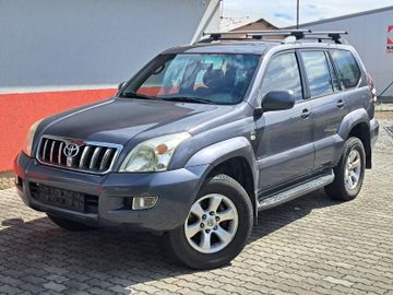 Toyota Land Cruiser - 1
