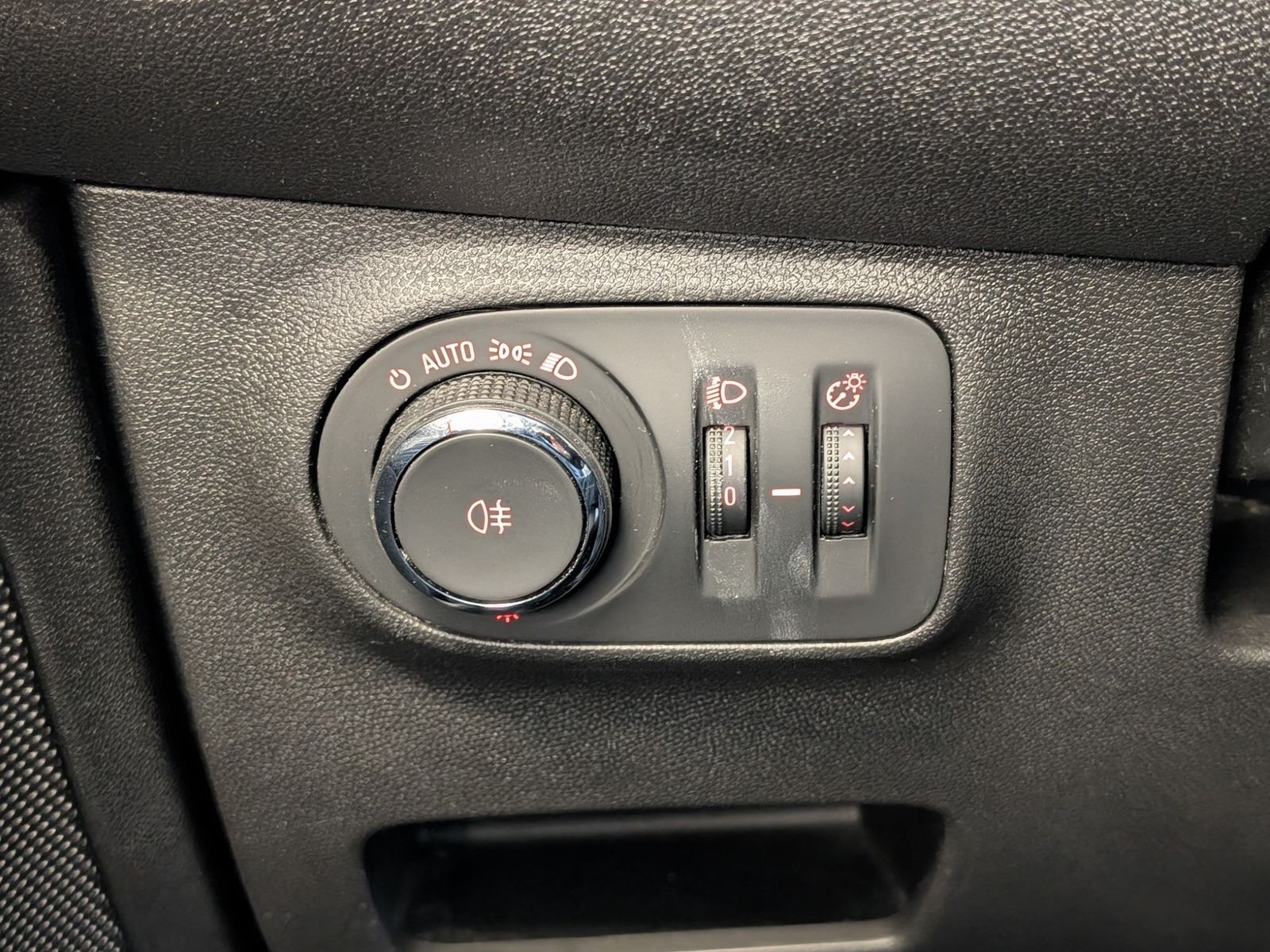 OPEL Adam  S 1.4 Turbo CarPlay SHZ Glasdach – Bild 24