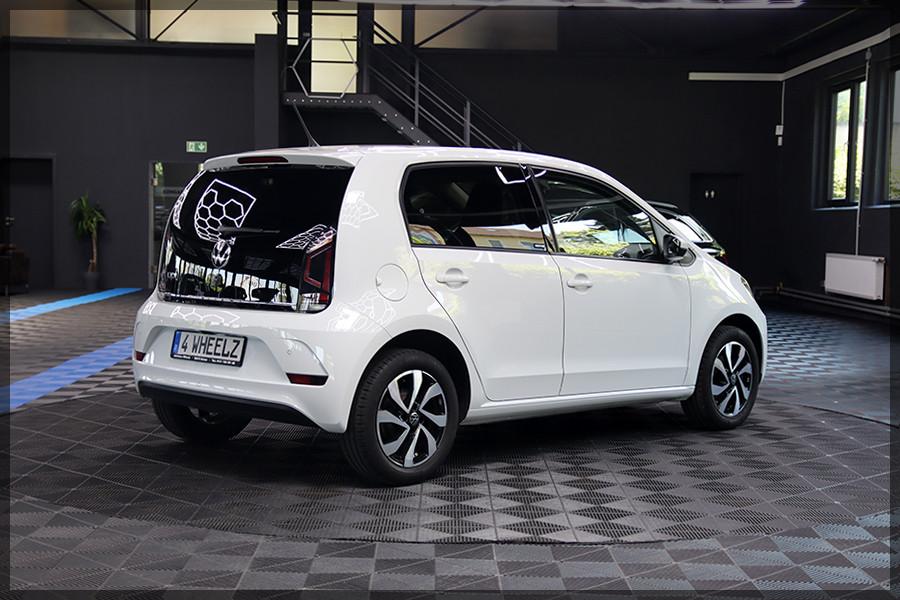 Volkswagen up! Active SITZHZG / CAM / PDC