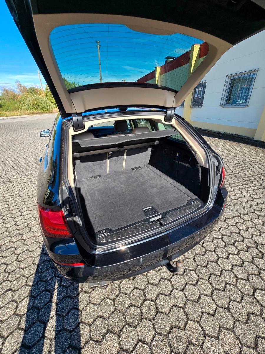 BMW 520 2012 — photo 13