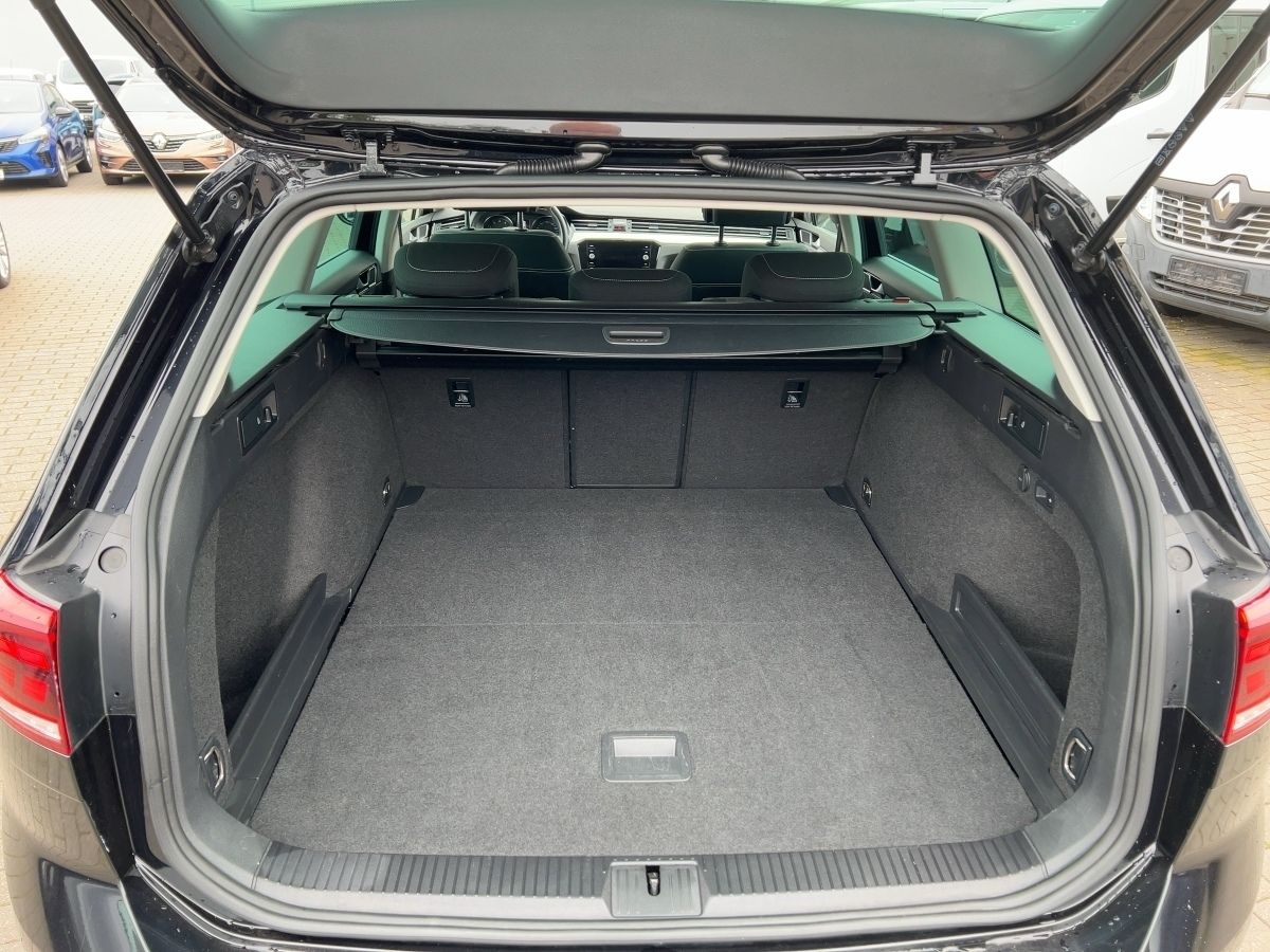 Volkswagen Passat Variant - Bild 16