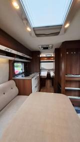 HYMER / ERIBA / HYMERCAR Exiting 530 EZ 21, Klima, Mover, hohe Zuladung - HYMER / ERIBA Rundsitzgruppe Wohnwagen